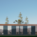 Bâtiment de bureau moderne avec extérieur en bois et grandes fenêtres en verre, situé dans un cadre naturel avec des arbres et de la verdure, intérieur visible avec chaises de bureau et bureaux.